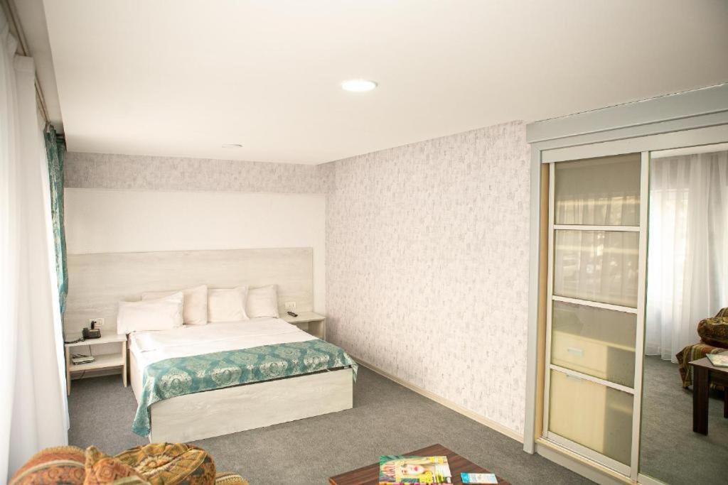 Global Express Hotel Baku Luaran gambar